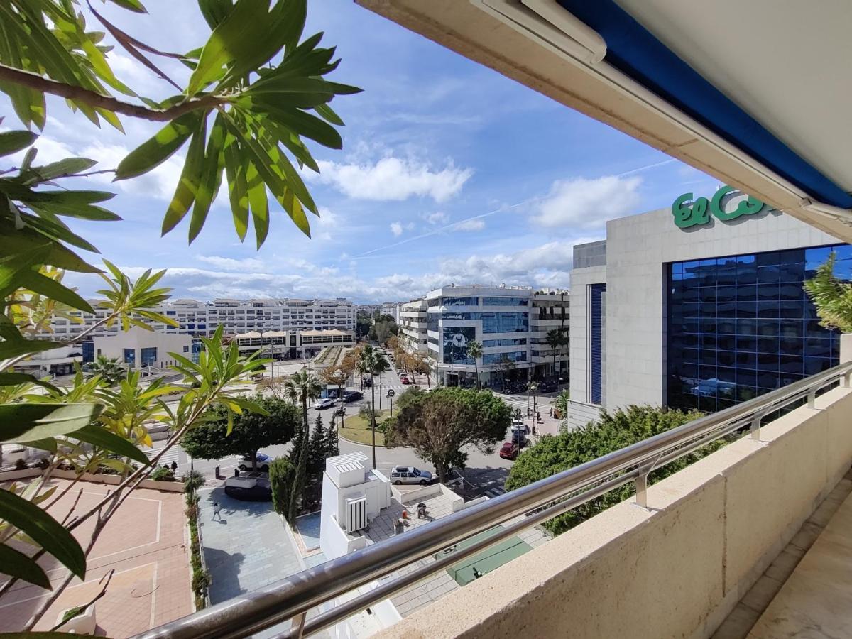 Exclusive Puerto Banus Beach Apartment Free Parking Wifi & Swimming Pool 马尔韦利亚 外观 照片
