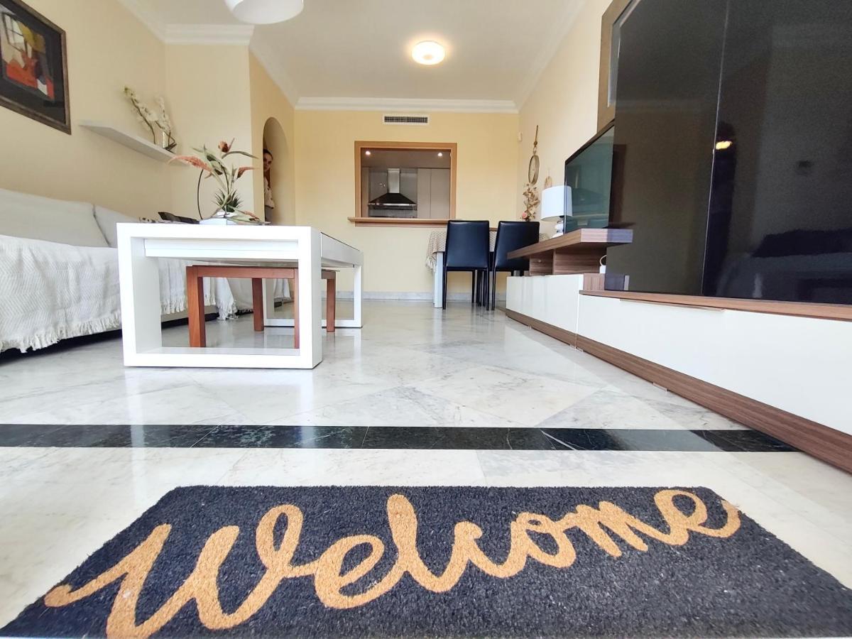 Exclusive Puerto Banus Beach Apartment Free Parking Wifi & Swimming Pool 马尔韦利亚 外观 照片